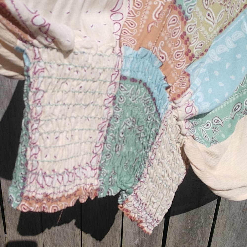 1.4.3. Story by Line Up Pastel Patchwork V-Neck Blouse - Picture 5 of 12